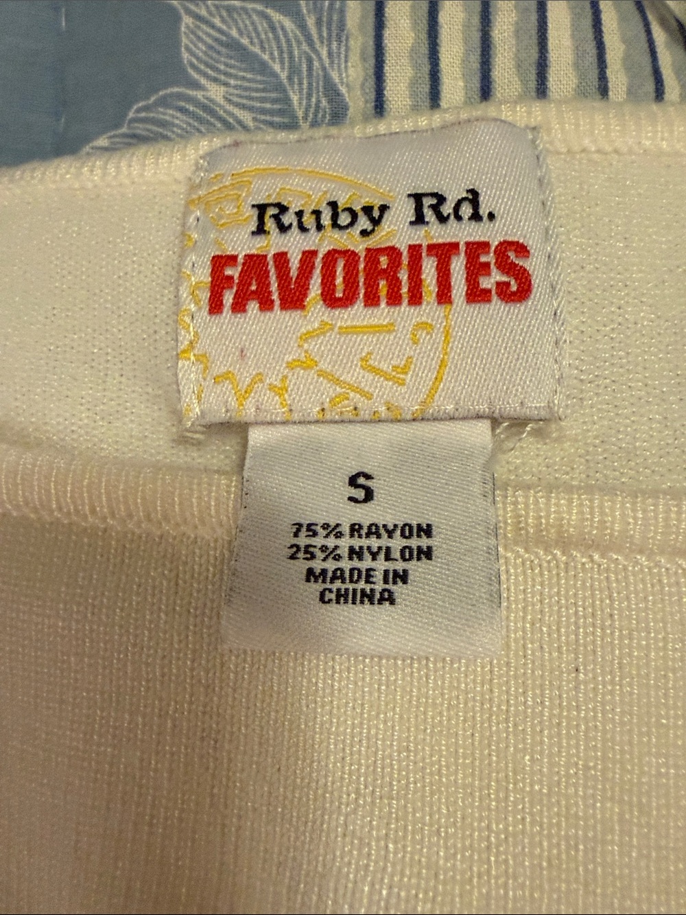 Embellished White Boatneck Women's Sweater - Picture 5 of 7